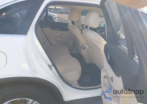 2018 Mercedes-Benz Glc 300 из США, поврежденный, VIN WDC0G4JB3JV077124